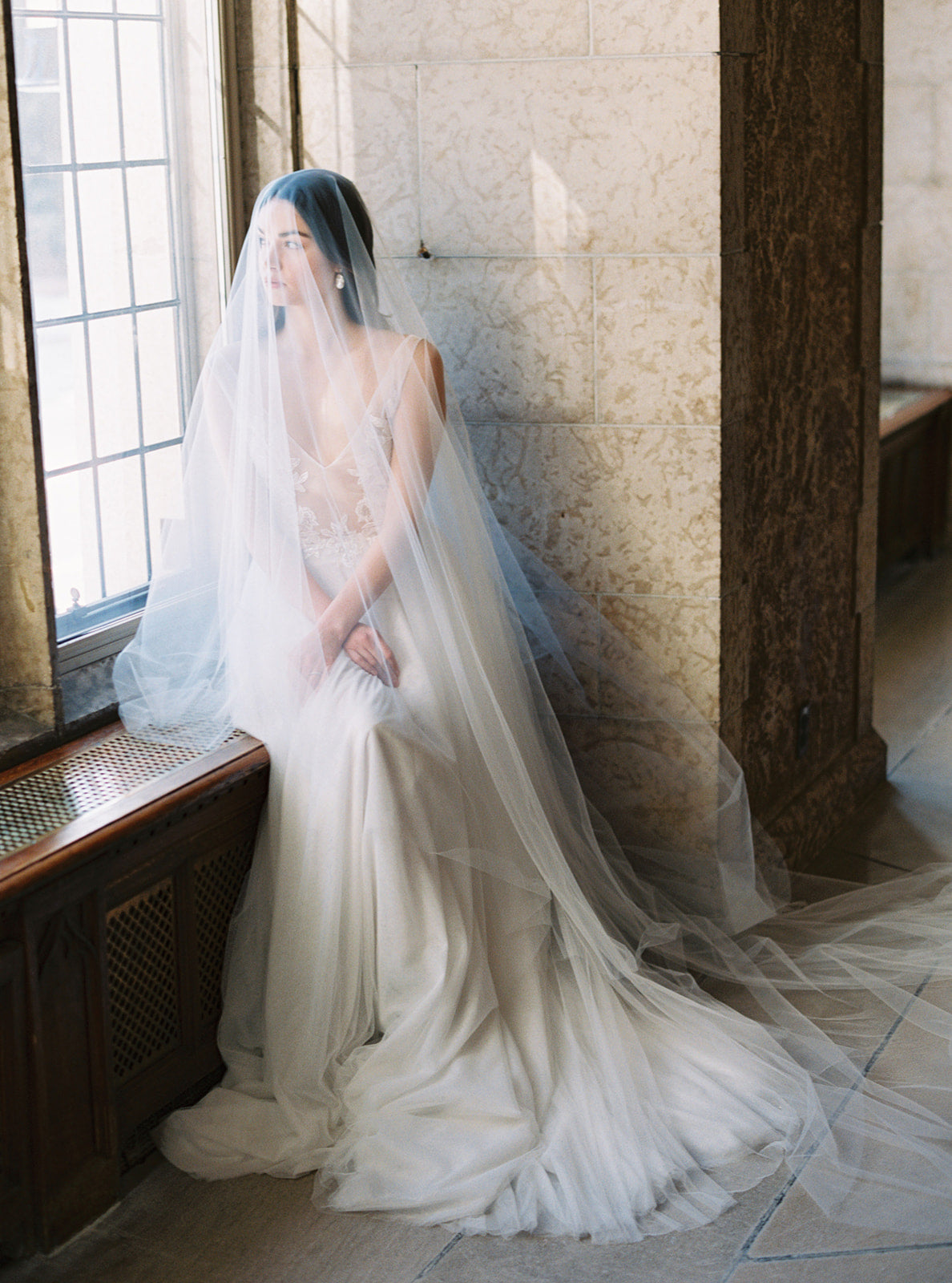 CASSANDA | Wedding Veil with Long Blusher