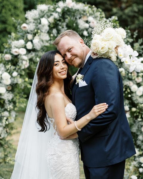 Wedding veil with hair down.