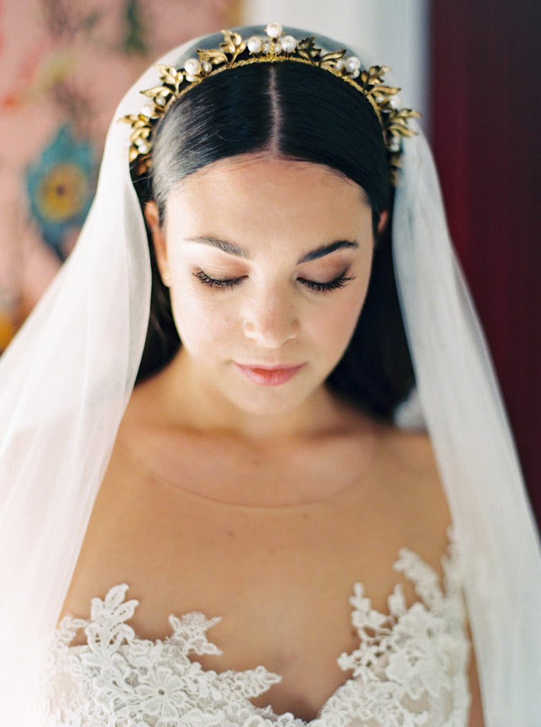 Bride to be tiara & veil