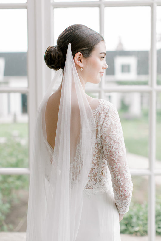 CHLOE | French Silk Tulle Draped Veil - Noon on the Moon