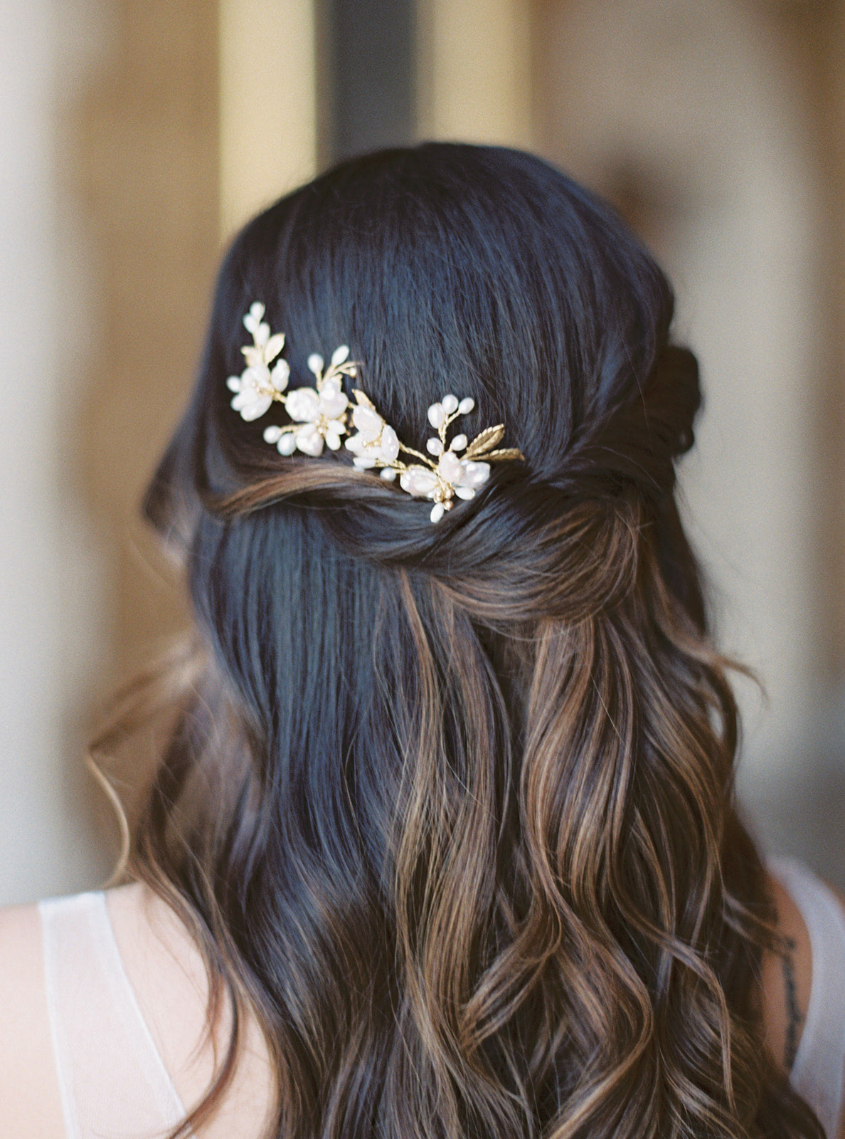 Wedding Hairstyles With Flowers 30+ Looks & Expert Tips