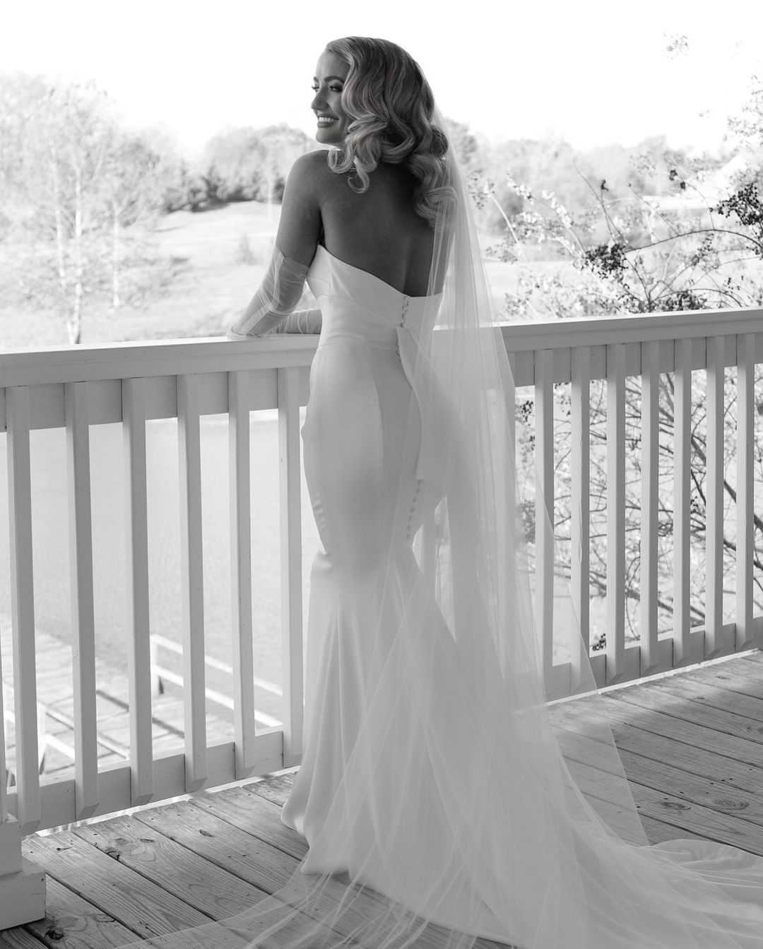 SALOME | Sheer Bridal Veil
